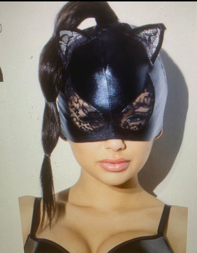 Wet Look And Lace Cat Mask